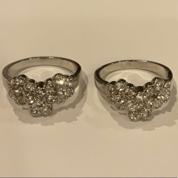 Beautiful heart ring  - Picture 3 of 3